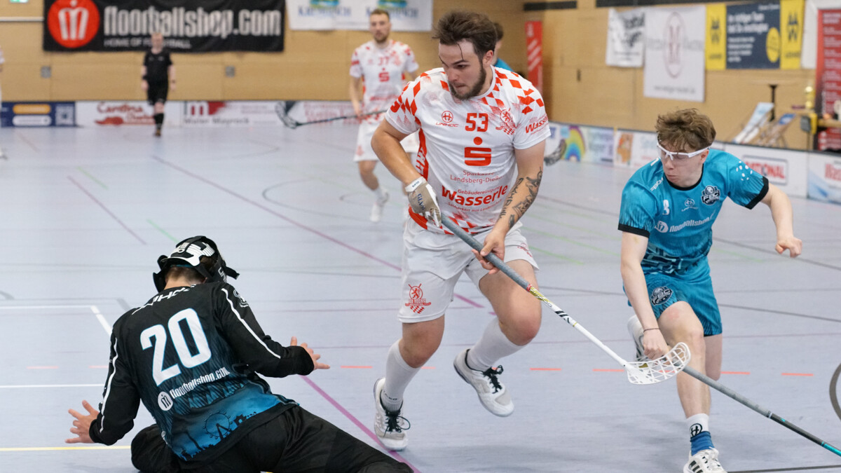 Miro Akerlund knipst auch weiterhin für die Red Hocks. (Foto: Finkenzeller)